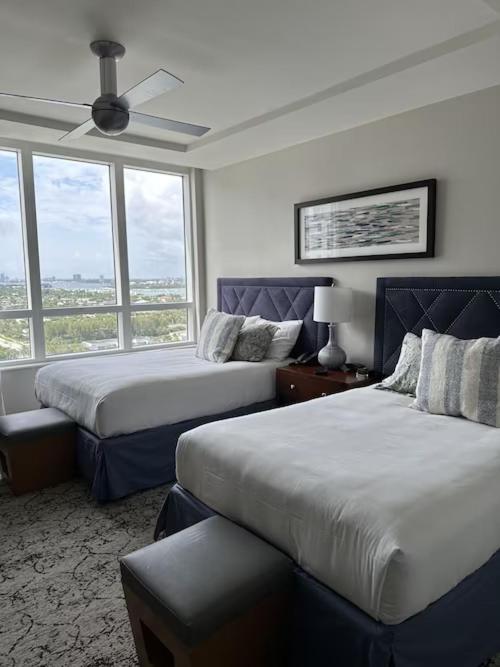 Oceanfront Palm Beach Resort & Spa Singer Island 里维埃拉海滩 客房 照片